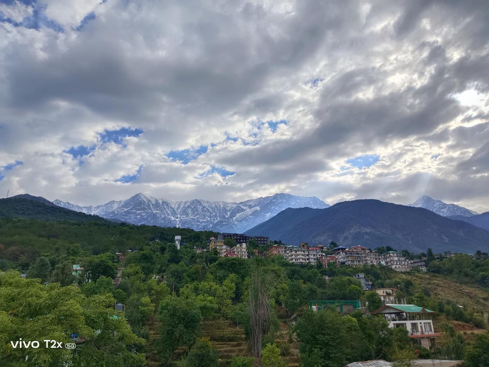 Happy Home Stay, Dharamsala Zewnętrze zdjęcie